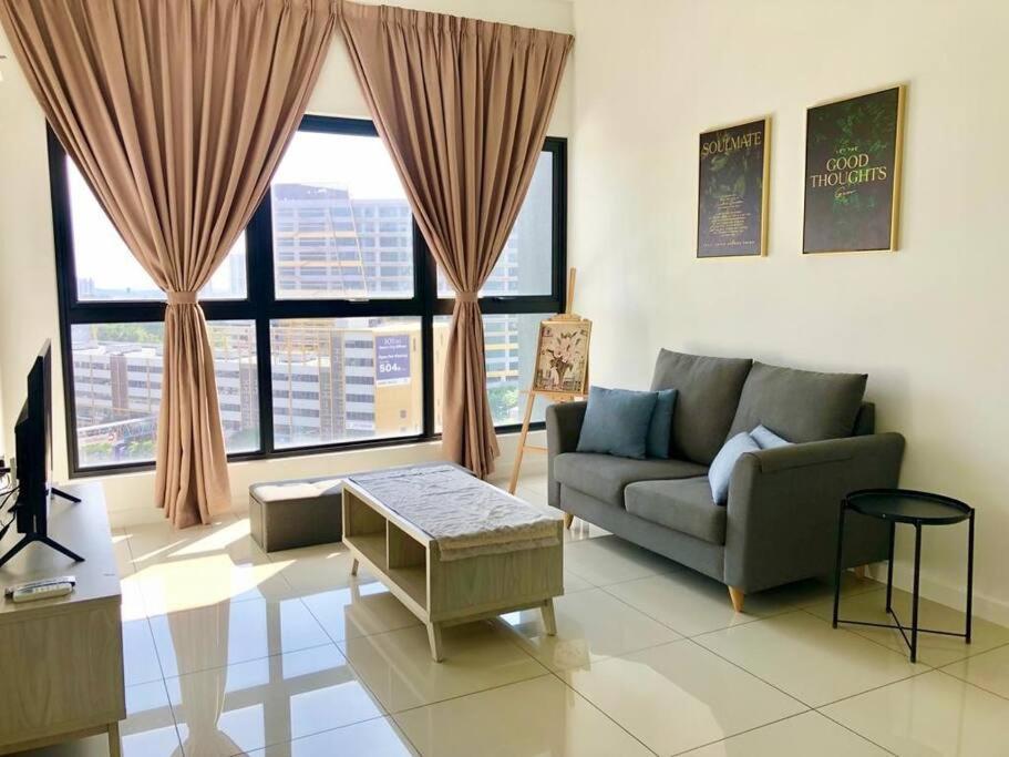 Cozy Mayfair Homestay ปูชอง ภายนอก รูปภาพ