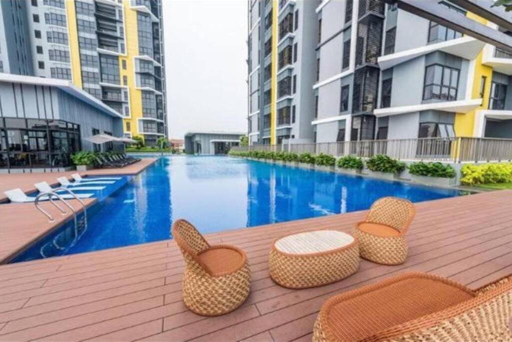 Cozy Mayfair Homestay ปูชอง ภายนอก รูปภาพ